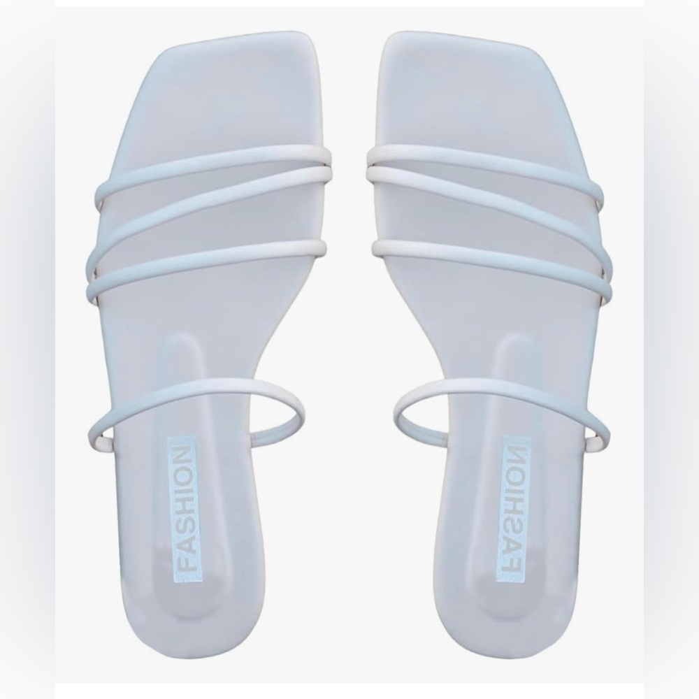 Women’s White Strappy Toe Ring Slide Sandals Summer Beach Vacation Flats Size 9